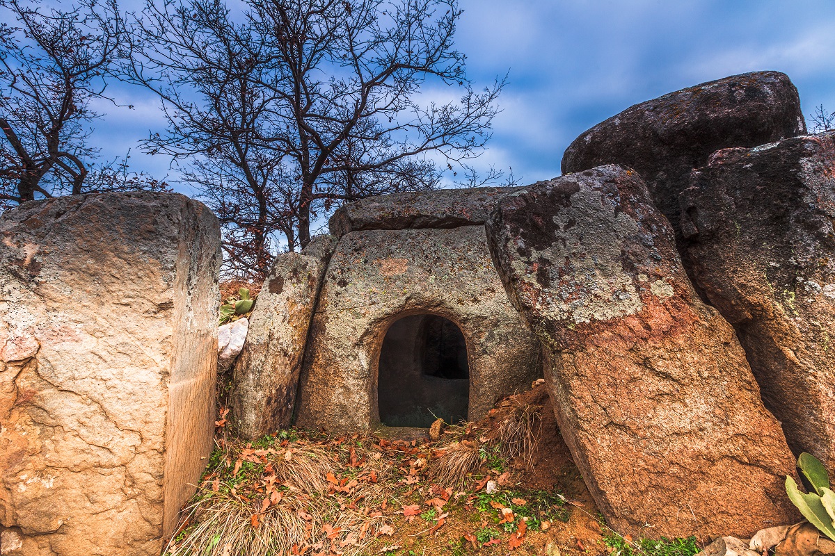 Долмен Начеви чаири
