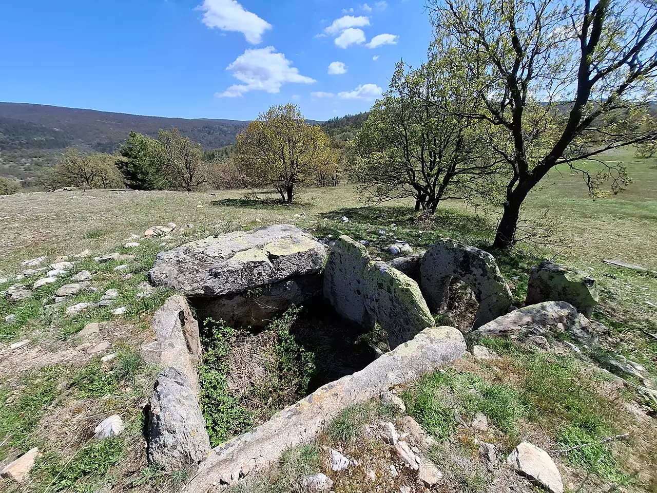 route_sakartsi_sakar-7-dolmens_07