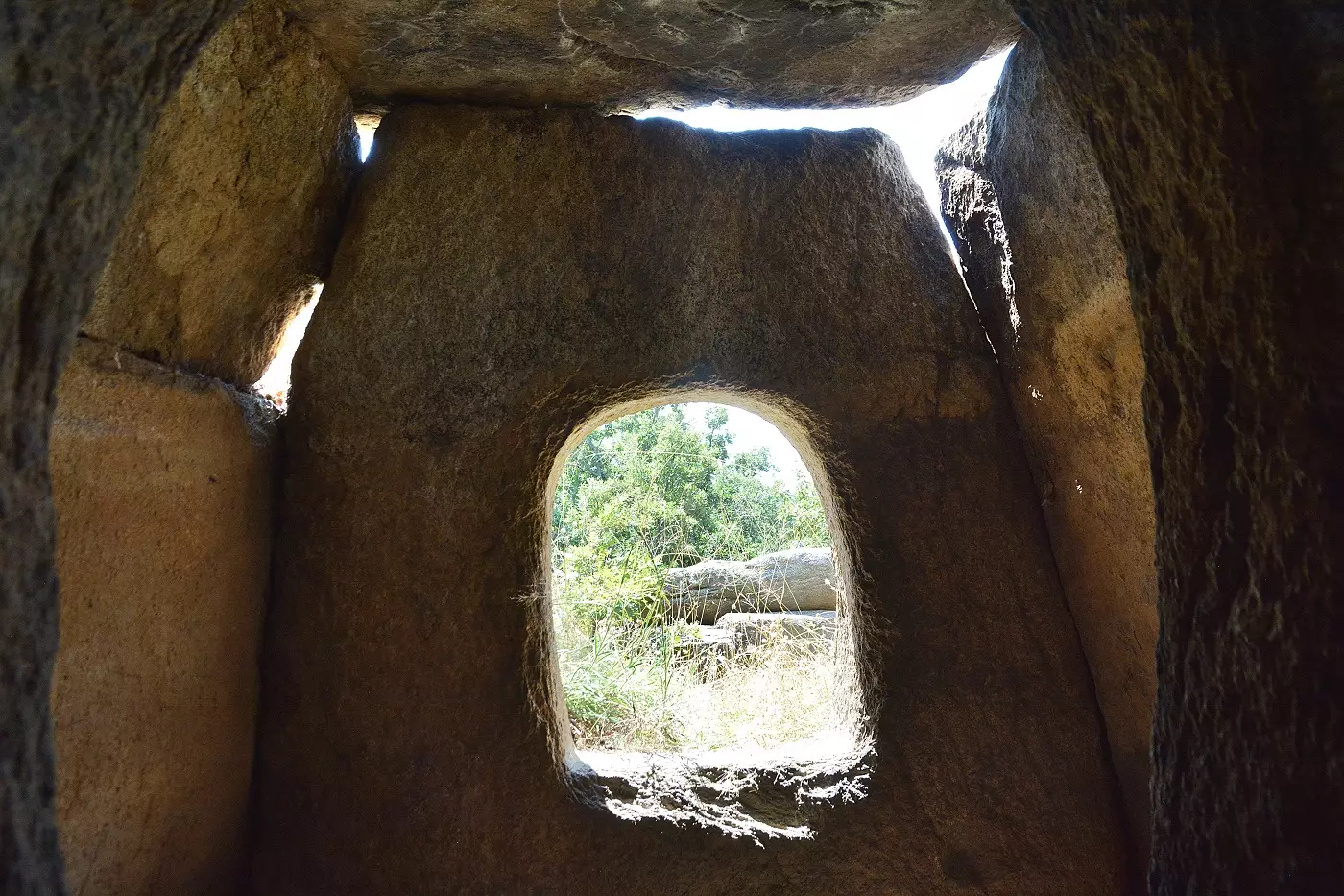 Долмен_Славова_кория_web