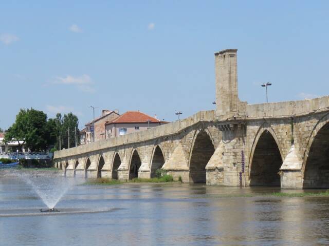 Мост на Мустафа паша